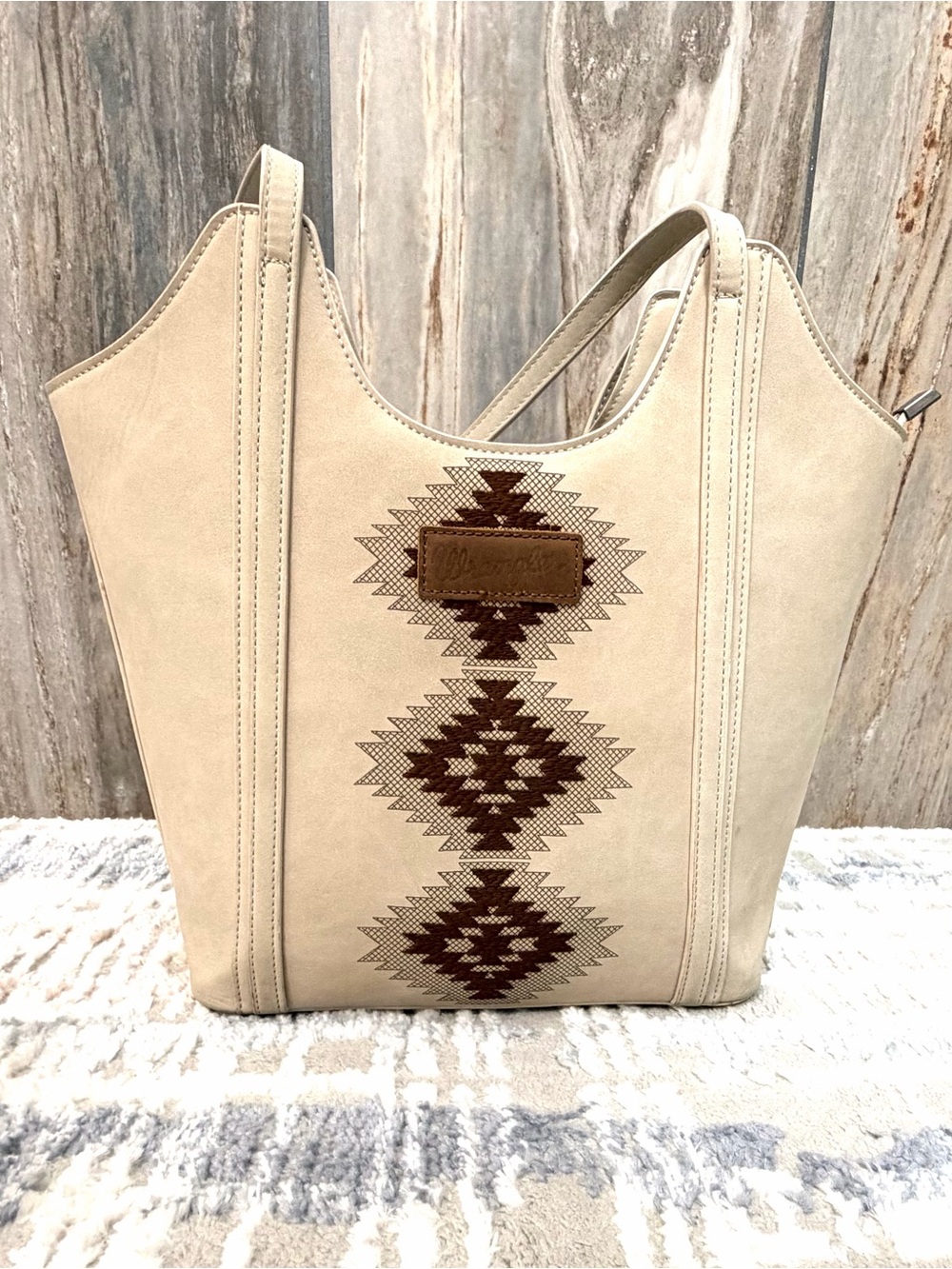 Wrangler Cream Tote with Brown Aztec Stitching